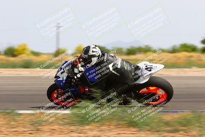 media/Apr-30-2023-CRA (Sun) [[020fcf5d43]]/Race 11-600 Expert Superbike/